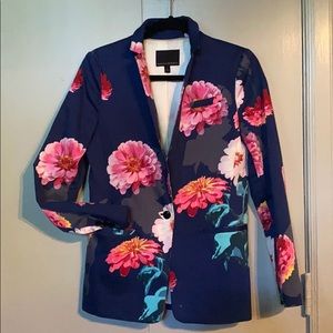Bold floral blazer